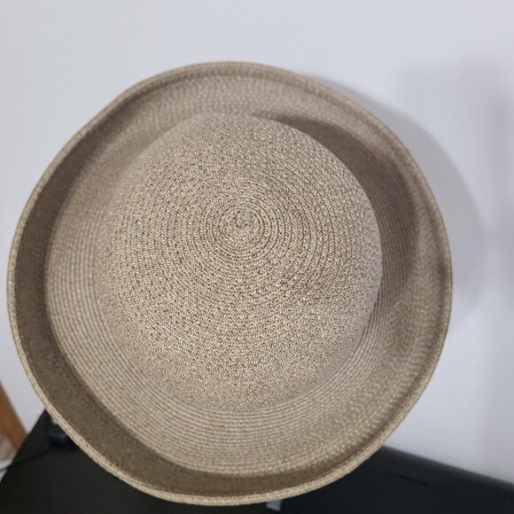 Eric Javits Darc Beige Hampton Squishee Straw Hat EUC - Picture 3 of 5